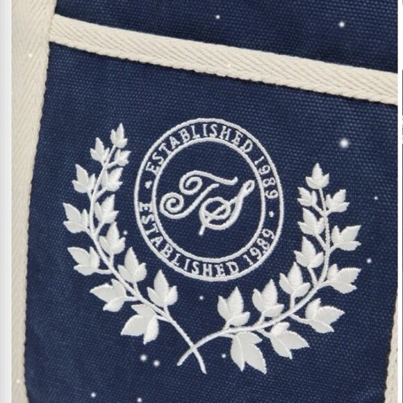 SHIPS IN 24 HRS Taylor Swift TS Crest Est. 1989 Navy Blue Beach Bag Tote New - Picture 8 of 10